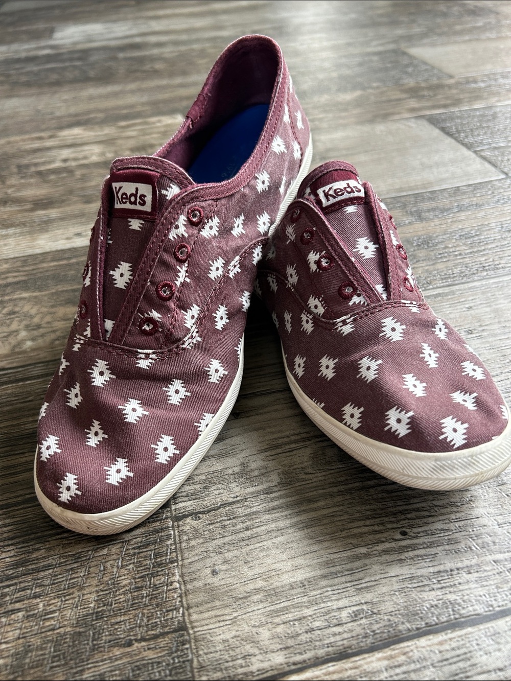 Keds Slip-On Canvas Sneakers in Burgundy with White Print - Picture 9 of 10